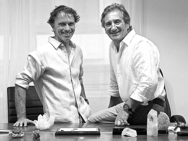 Francis et Geoffrey specialiste pierre precieuse