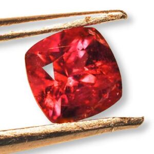 Rubis Origine Madagascar (ref.Ru02) Non chauffé 0.45 carats : 1 100€